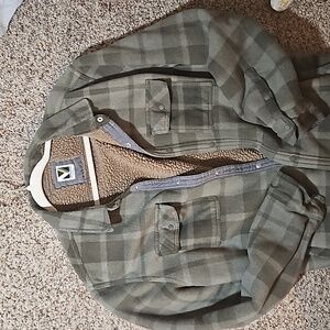 Men's voyager Olive Green plaid sherpa lined flannel jacket size XL